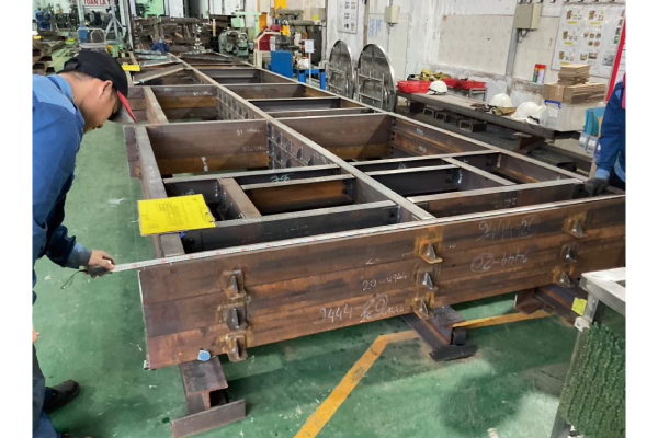 大型構造製造